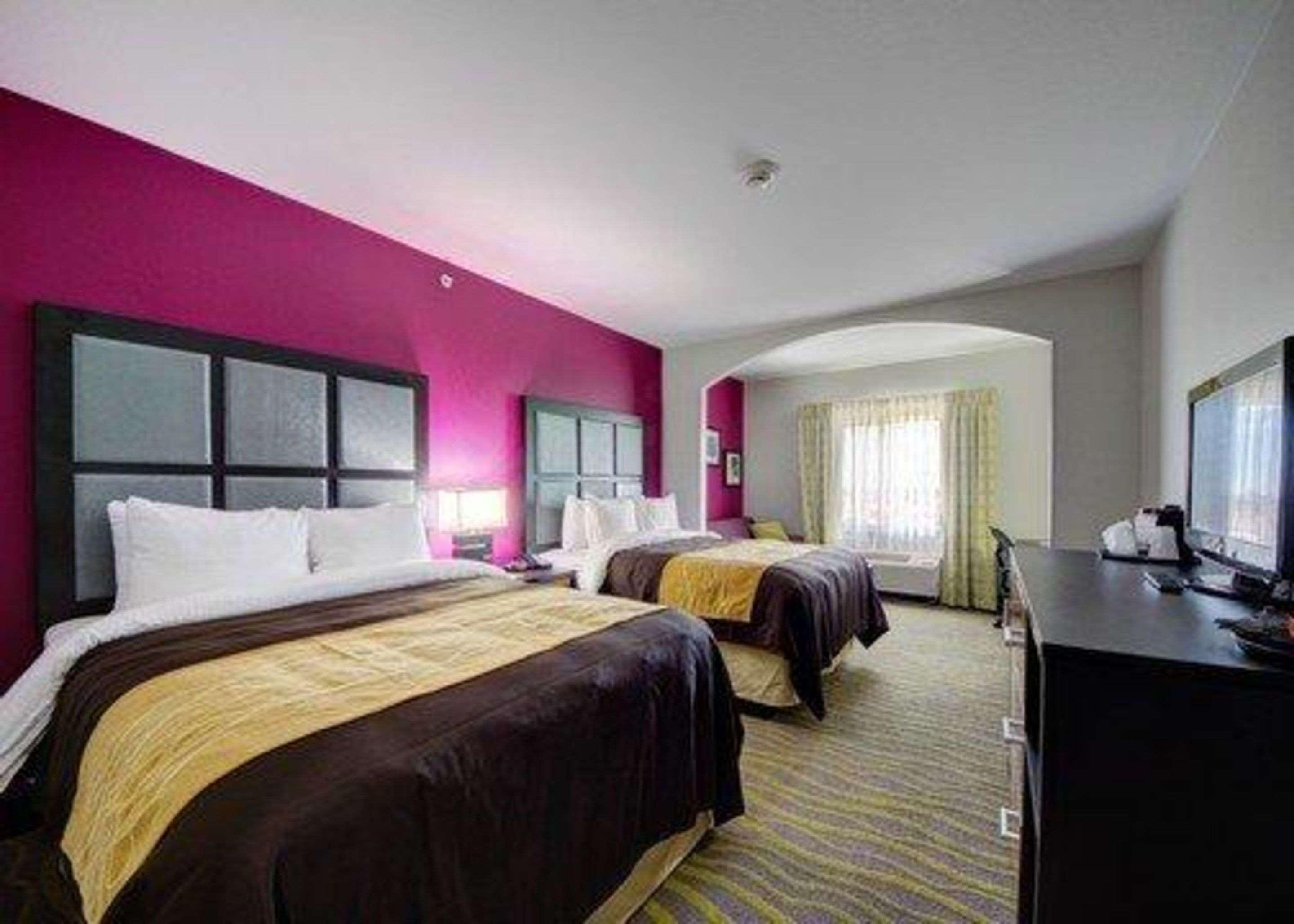 Comfort Inn & Suites Tulsa I-44 West - Rt 66 Oakhurst Bagian luar foto