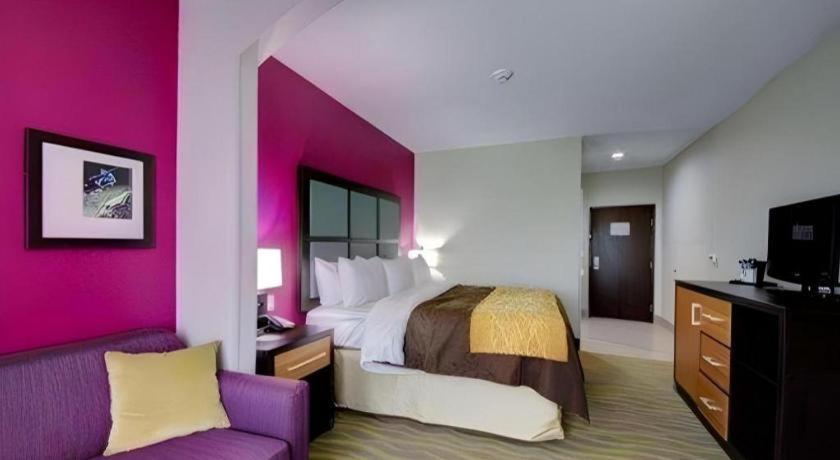 Comfort Inn & Suites Tulsa I-44 West - Rt 66 Oakhurst Bagian luar foto