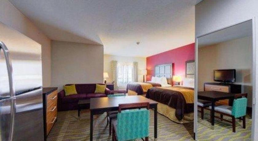 Comfort Inn & Suites Tulsa I-44 West - Rt 66 Oakhurst Bagian luar foto