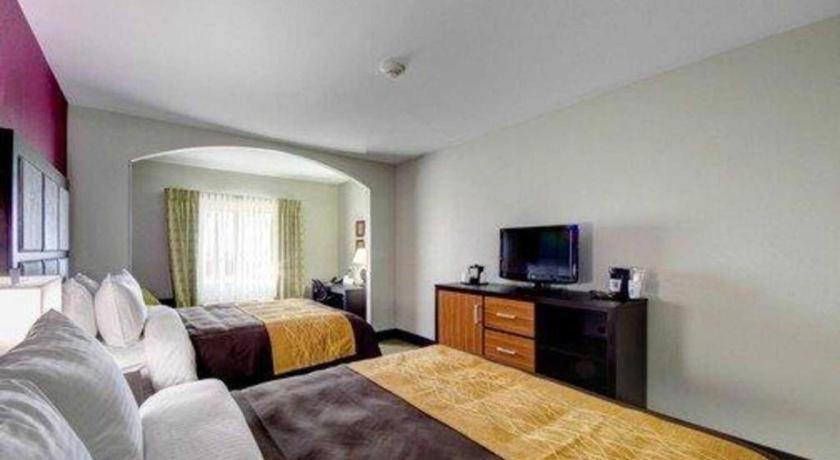 Comfort Inn & Suites Tulsa I-44 West - Rt 66 Oakhurst Bagian luar foto
