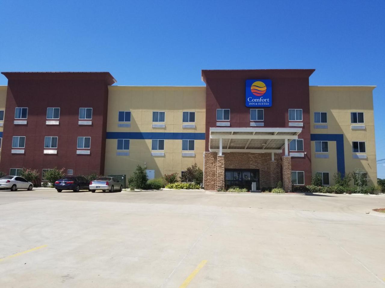 Comfort Inn & Suites Tulsa I-44 West - Rt 66 Oakhurst Bagian luar foto