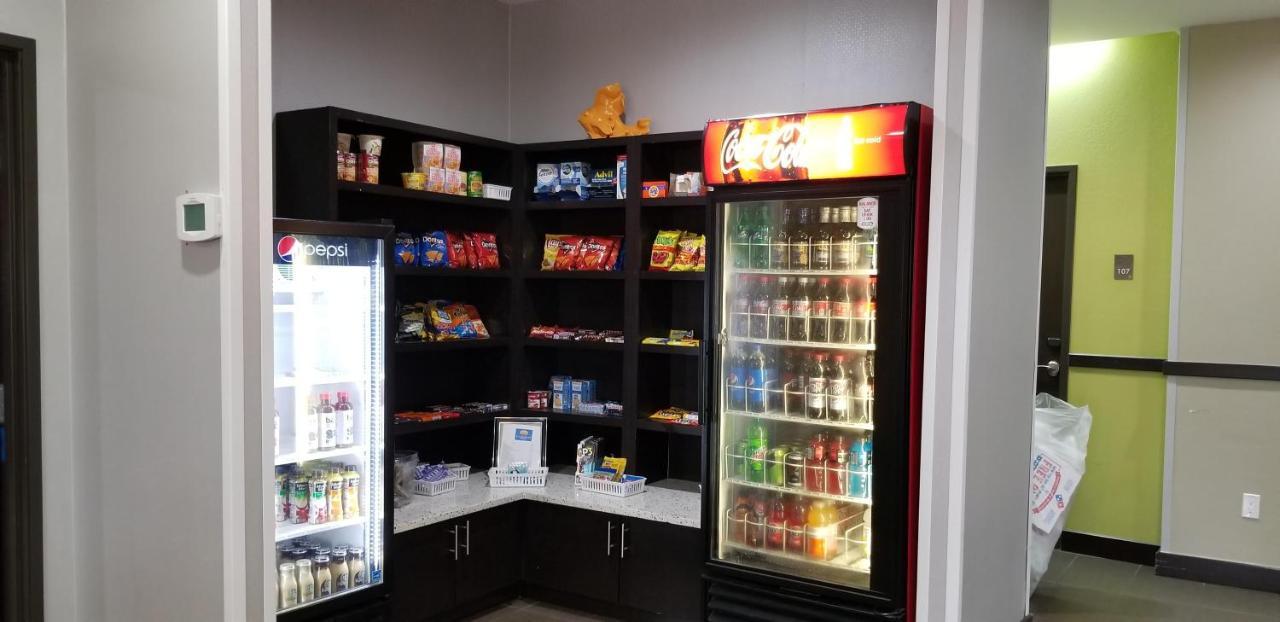Comfort Inn & Suites Tulsa I-44 West - Rt 66 Oakhurst Bagian luar foto