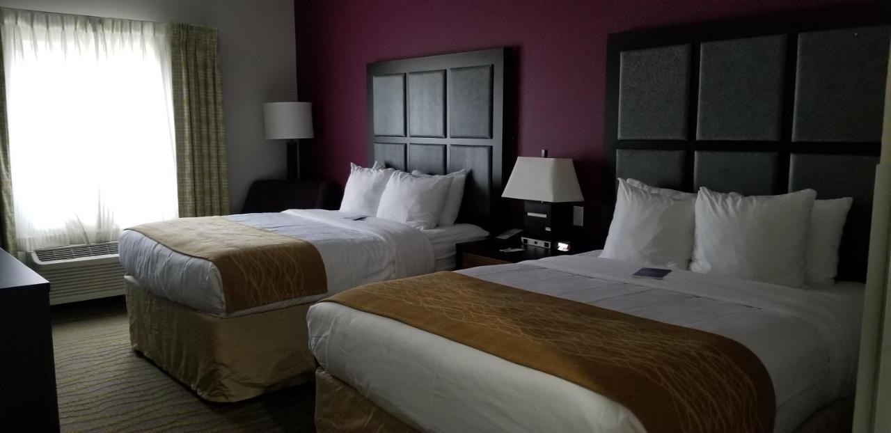 Comfort Inn & Suites Tulsa I-44 West - Rt 66 Oakhurst Bagian luar foto